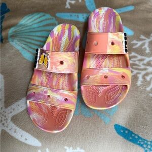 CROCS Iconic Marbled Peach Pink Yellow Slide Sandals~Size 8 women’s~Sz 6 men’s